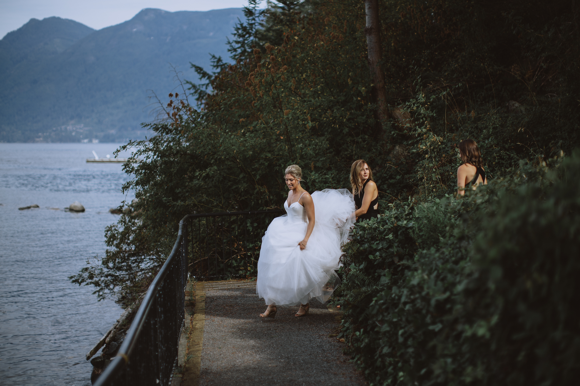 Bowen-Island-wedding-Bowen-Island-Lodge-vancouver-island-wedding-photographer-7.jpg