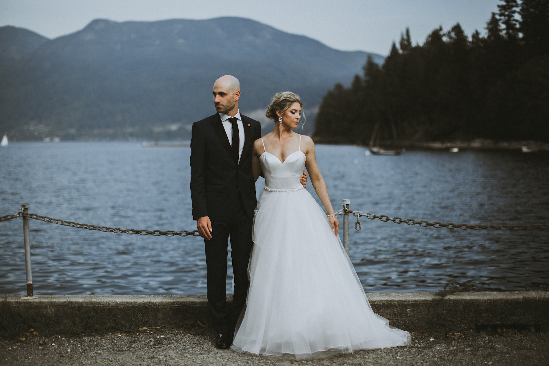 Bowen-Island-wedding-Bowen-Island-Lodge-vancouver-island-wedding-photographer-22.jpg