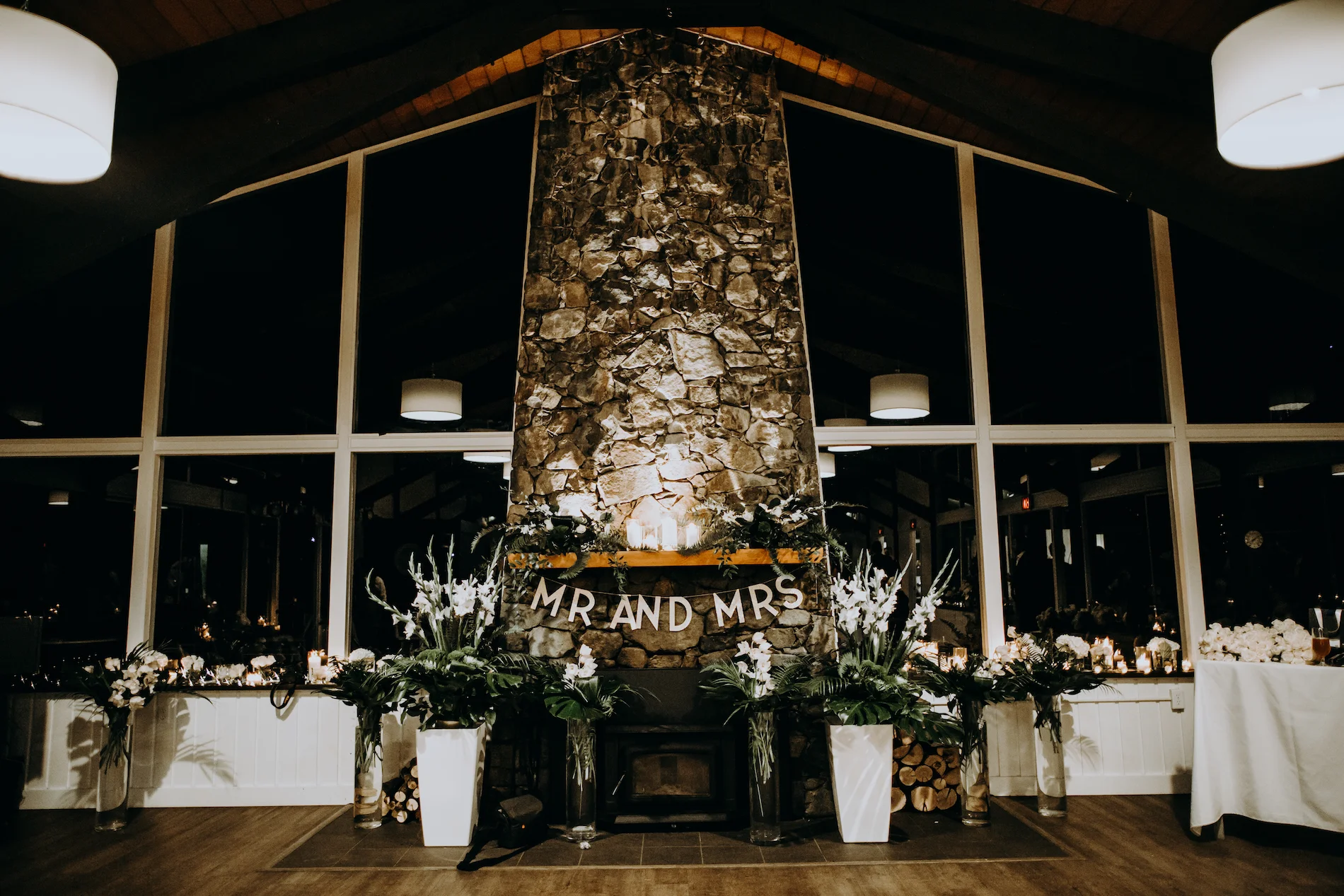 Bowen-Island-wedding-Bowen-Island-Lodge-vancouver-island-wedding-photographer-34.jpg