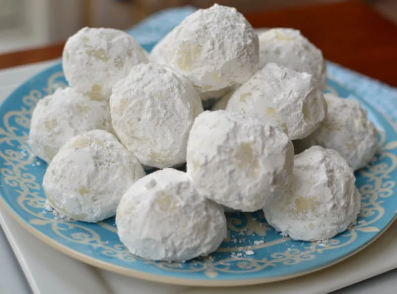 snowball cookies.jpg