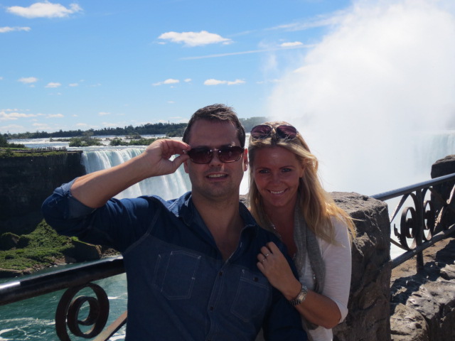 Kjartan and Lilja at the Niagara Falls