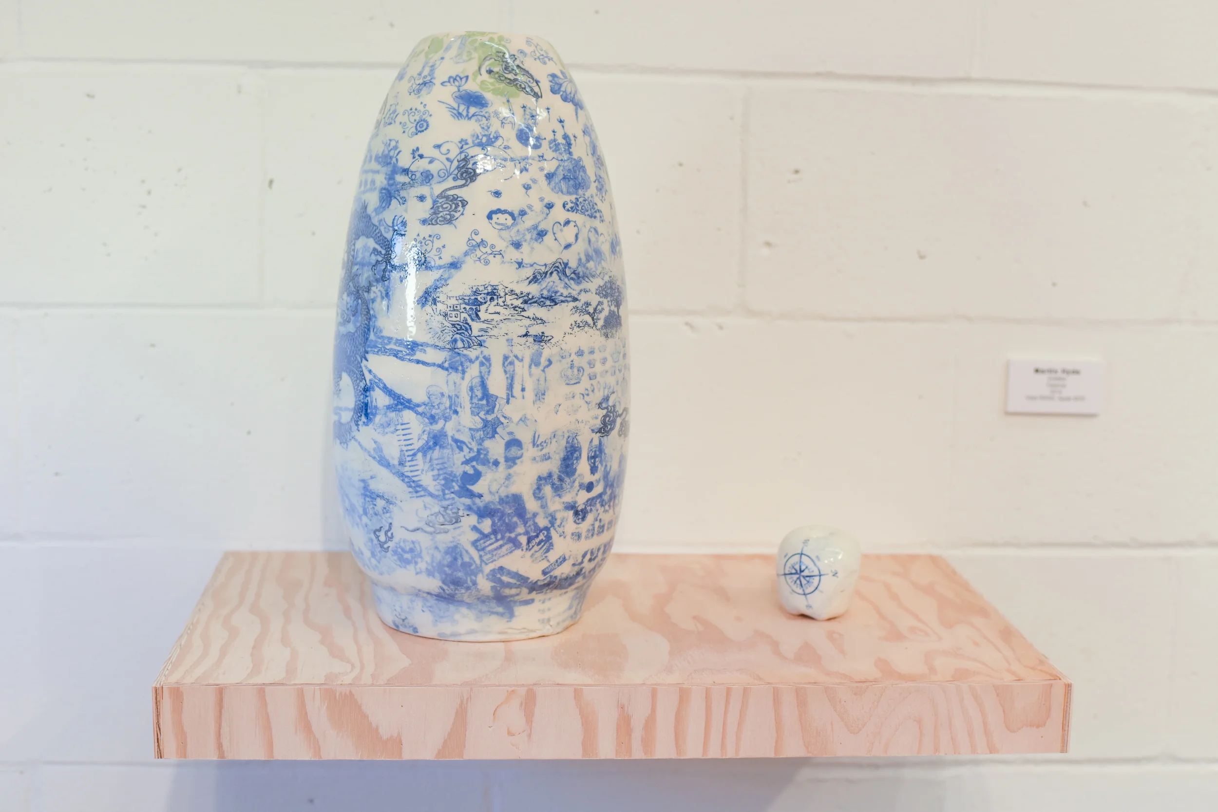 Martin Hyde, Untitled, Faience, 2014