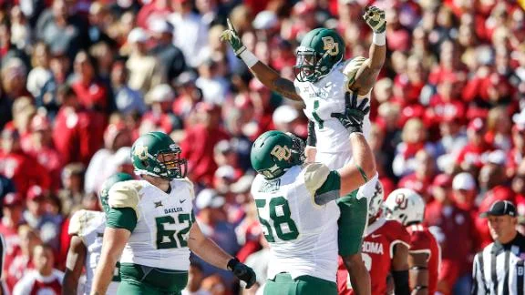 One of many fond memories for OU from last season... (Image: USA Today Sports)