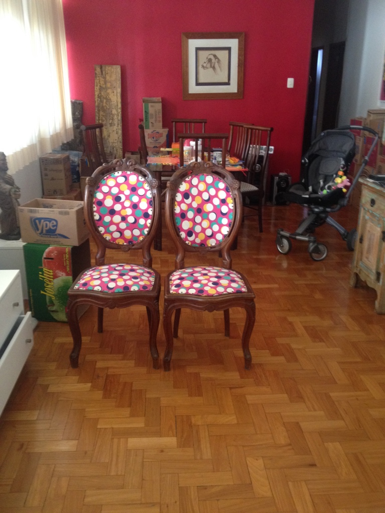 Móveis e objetos do apartamento antigo