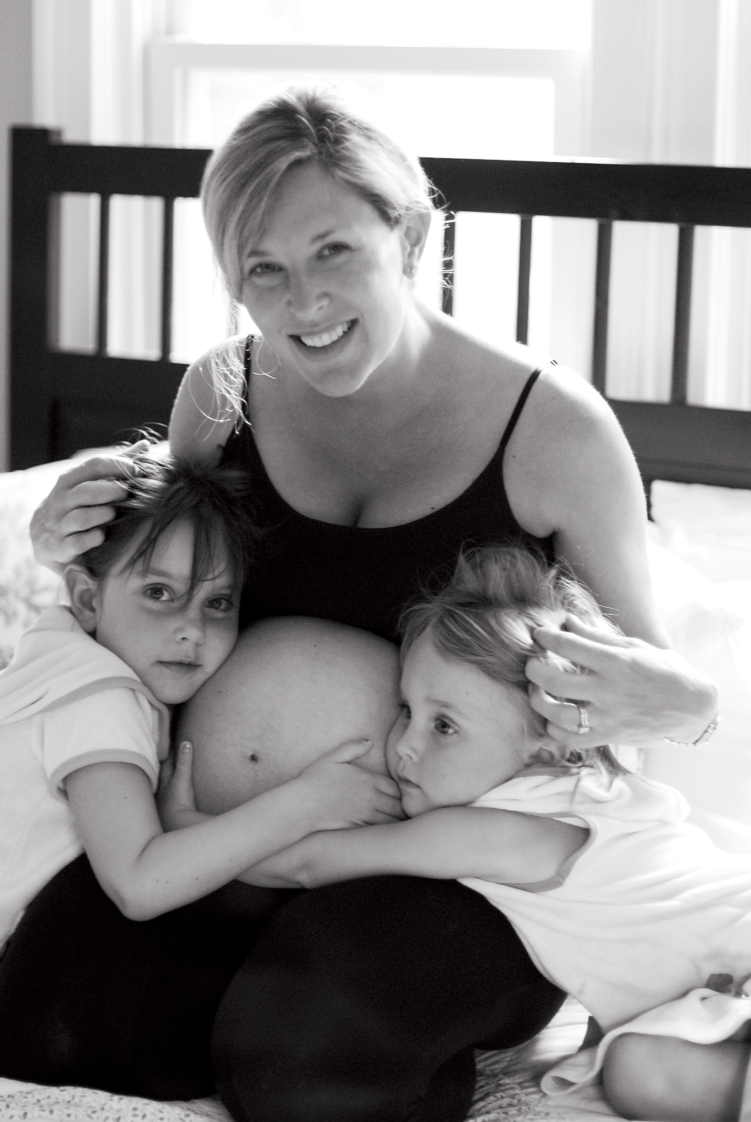 DSC_0394 michelle and kids B&W.jpg