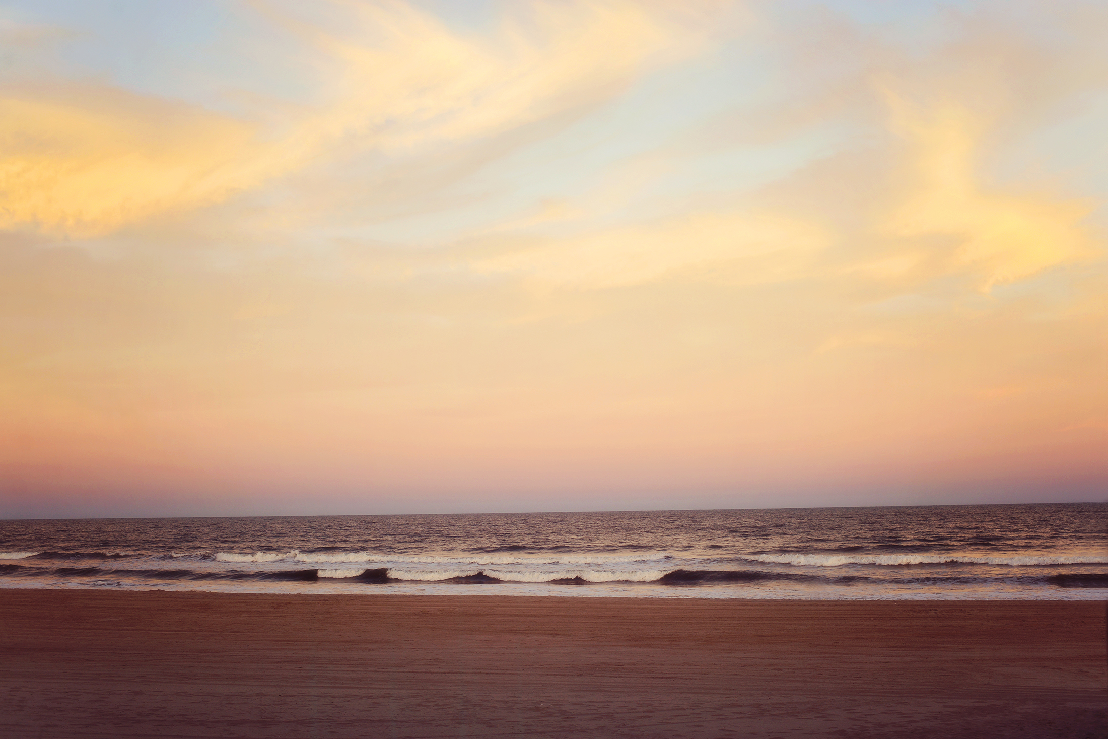 DSC_6772 tranquil beach longport web.jpg