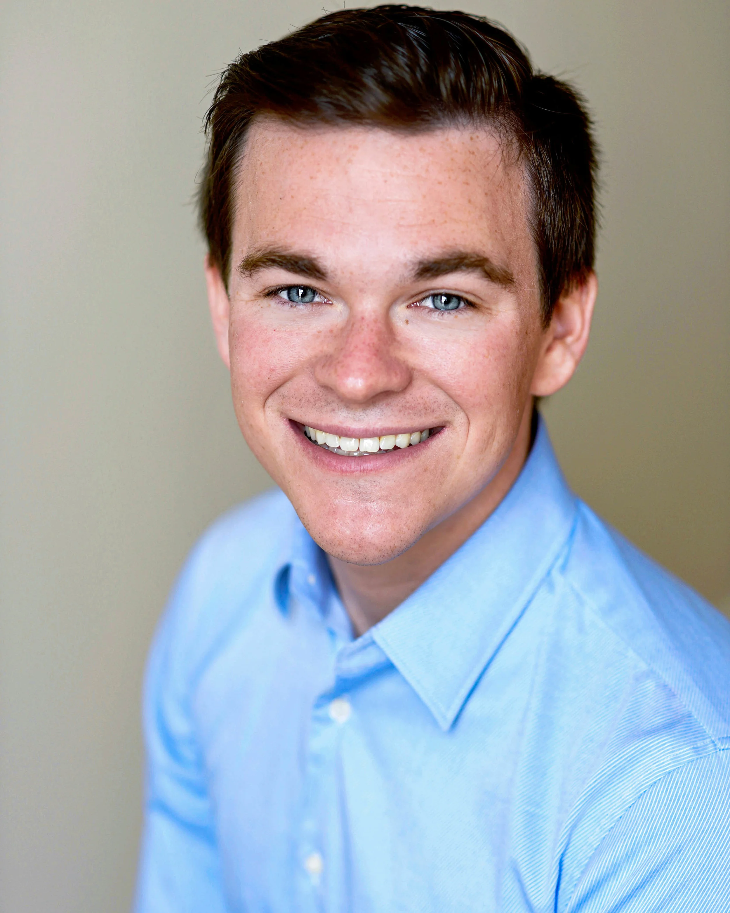 DSC_9923 tom headshot web.jpg