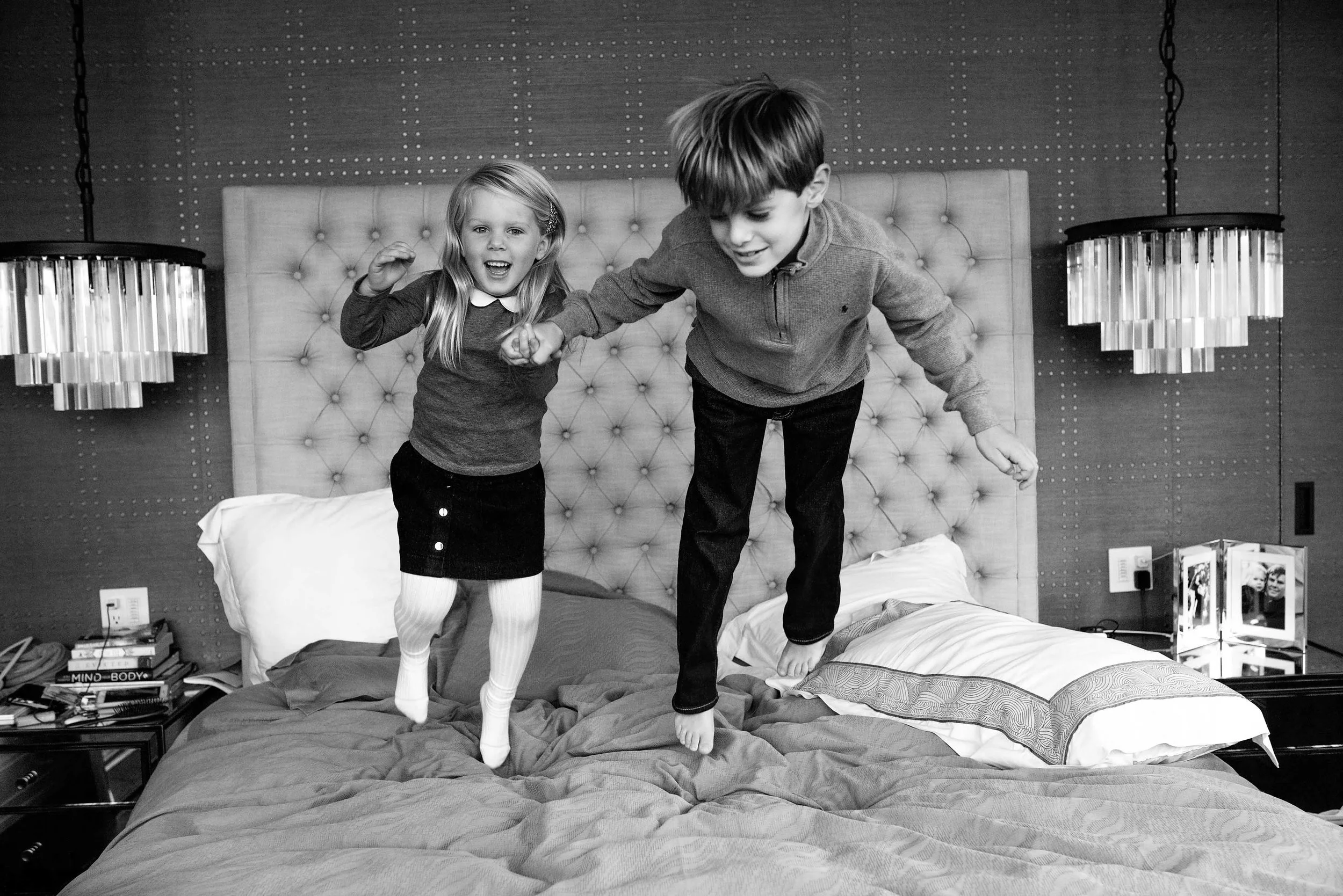 DSC_2671 2 kids jump BW web.jpg