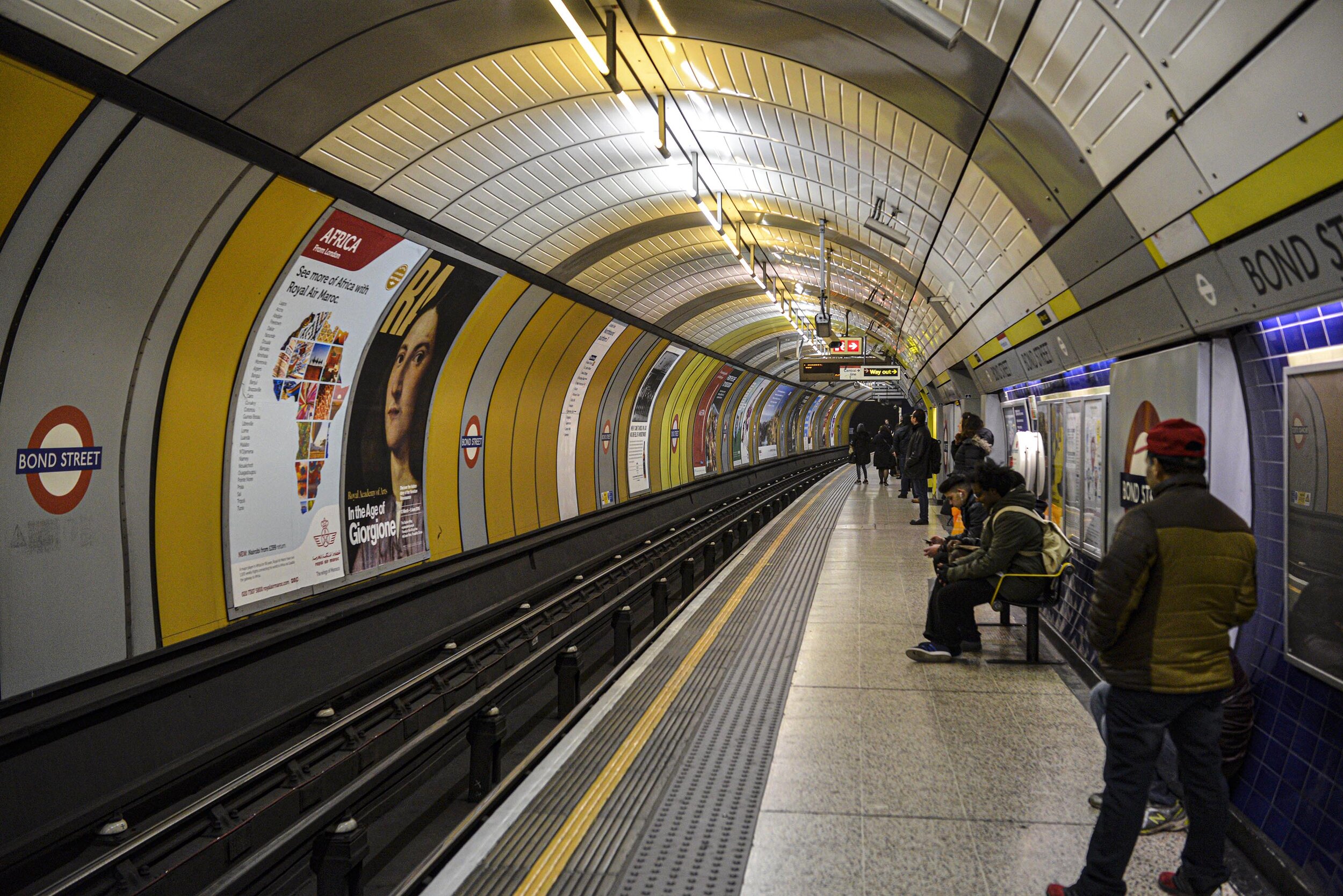 _DSC4533 london tube gallery.jpg