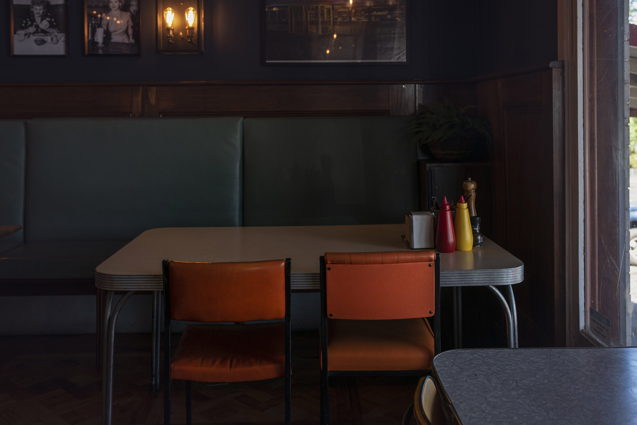 DSC_7720 diner daylesford web.jpg
