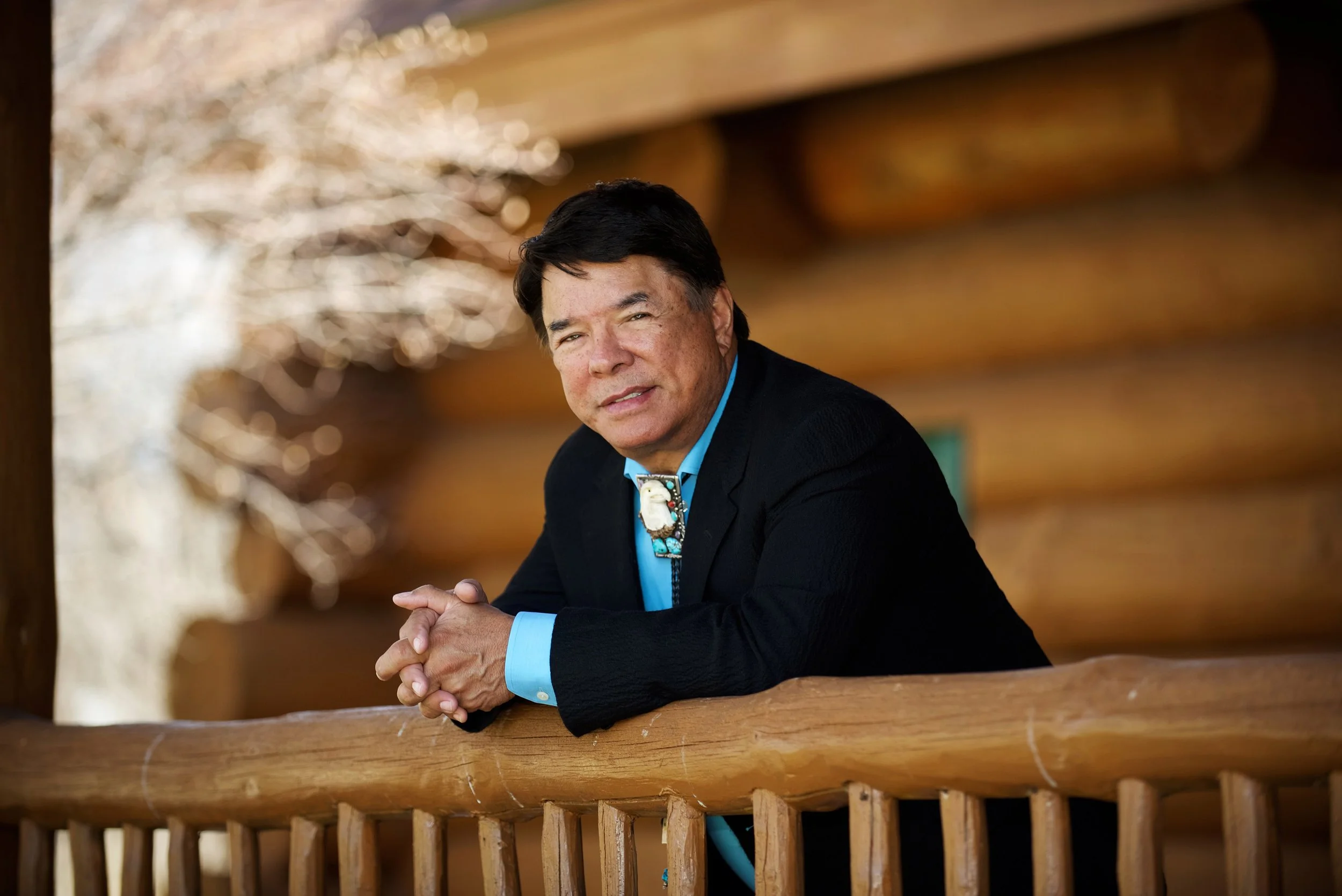 DSC_2214 ray leaning over railing web.jpg