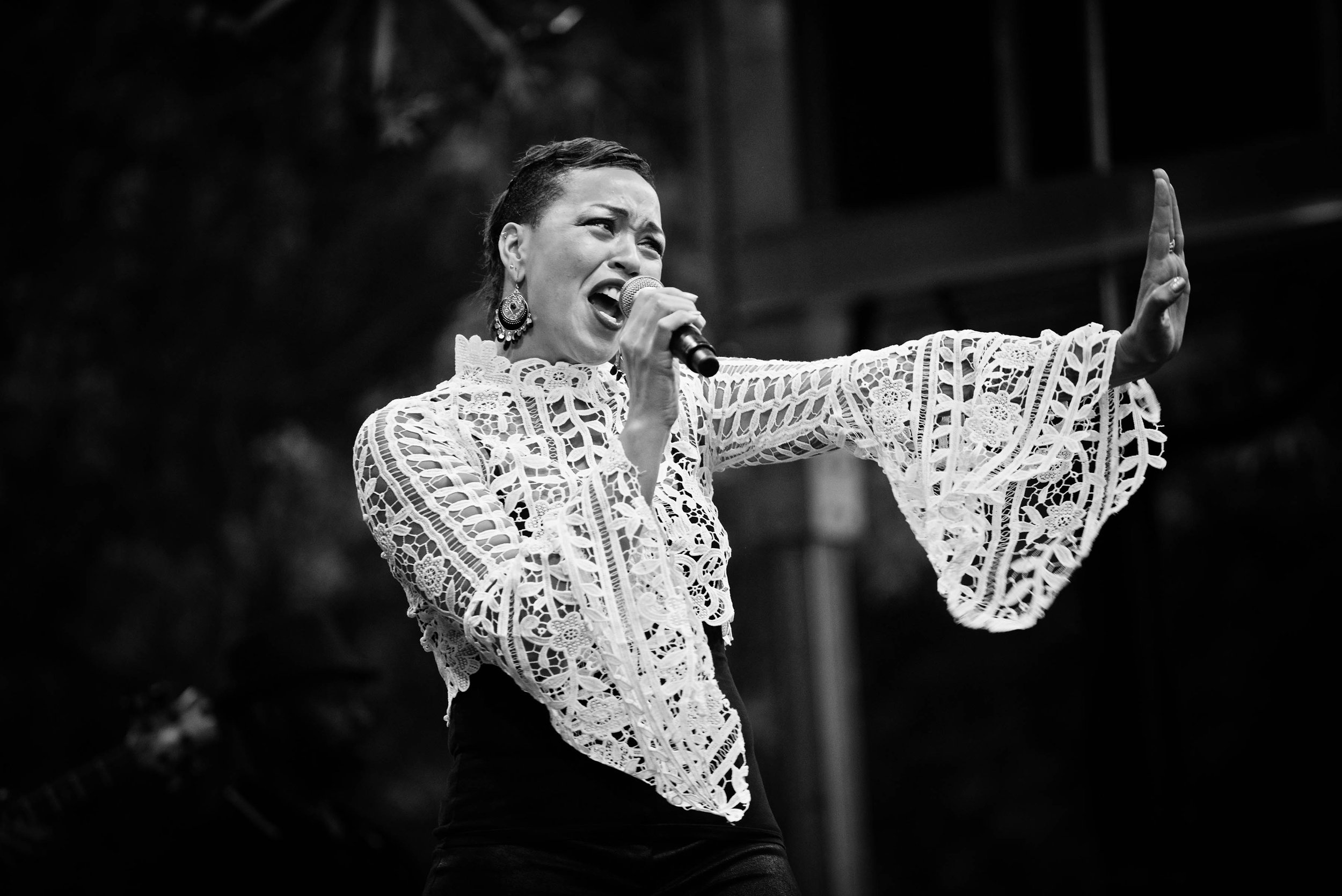 DSC_7301 maya hand out bw gallery.jpg