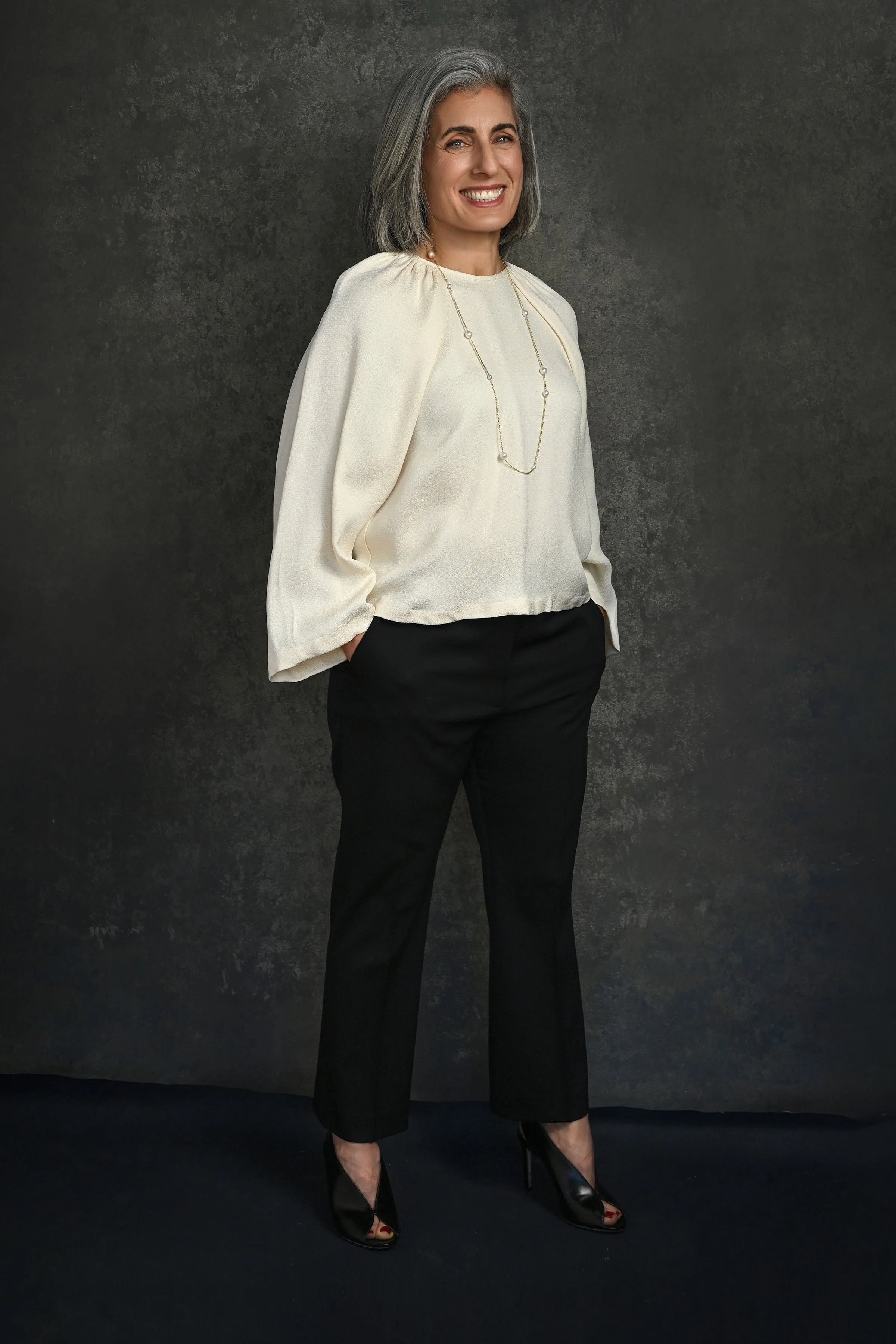 DSC_2950_(2) web.jpg