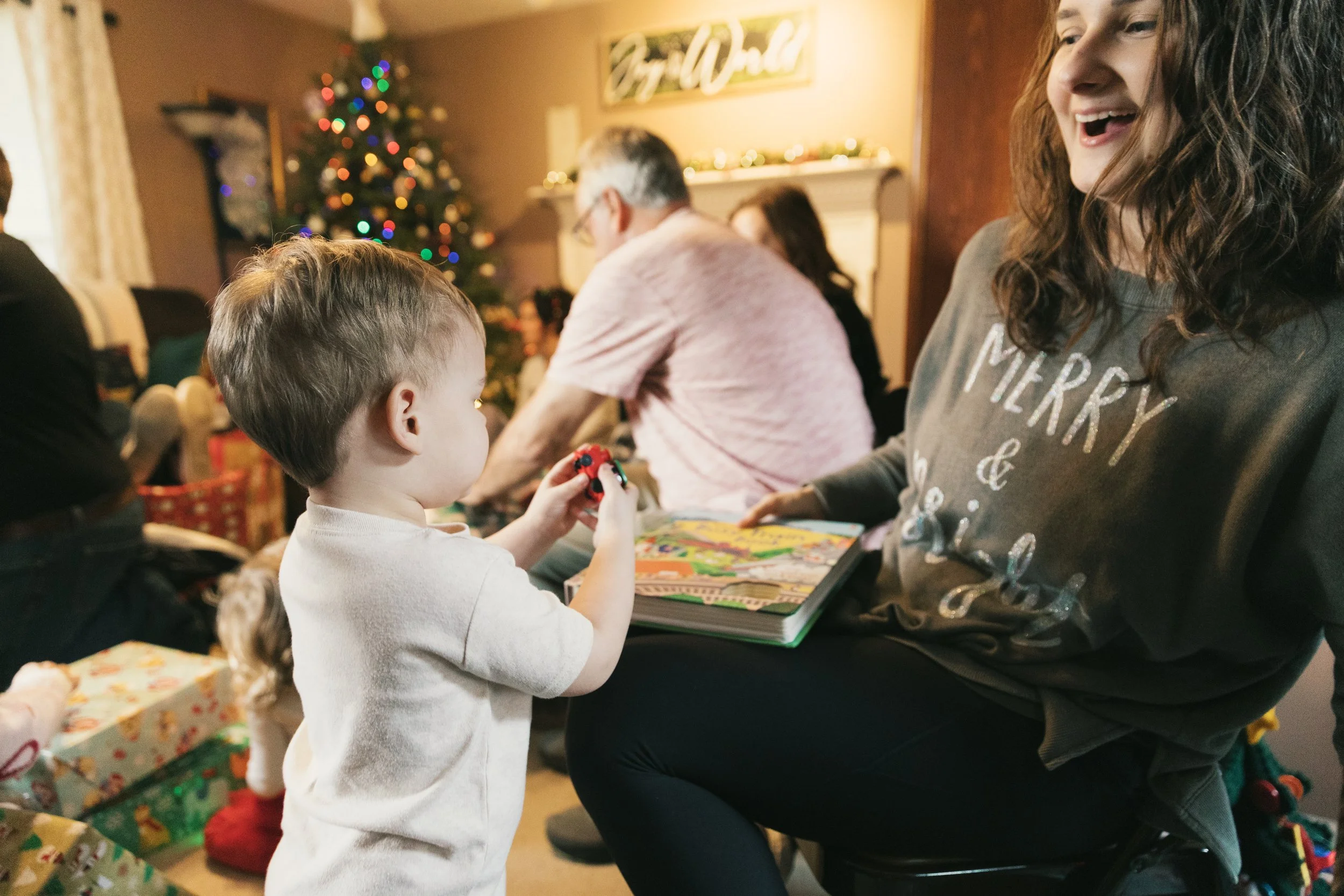 Holidays 2025-25.jpg