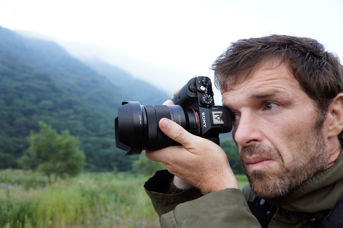 Le Sony A7, un boitier aux inspirations vintage à l'encombrement d'un appareil hybride