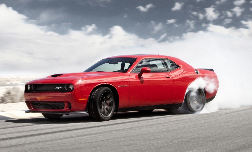 Ce à quoi ne ressemblera probablement pas la voiture Apple, Dodge Challenger Hellcat de 707 chevaux...