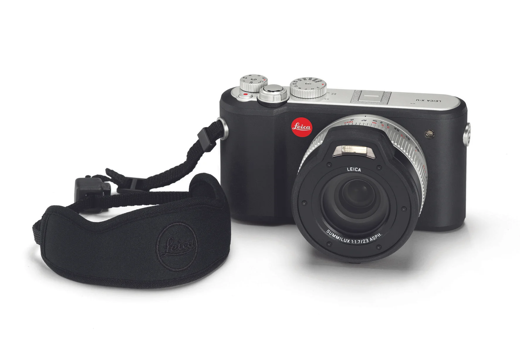 Leica_X-U_floating carrying strap.jpg
