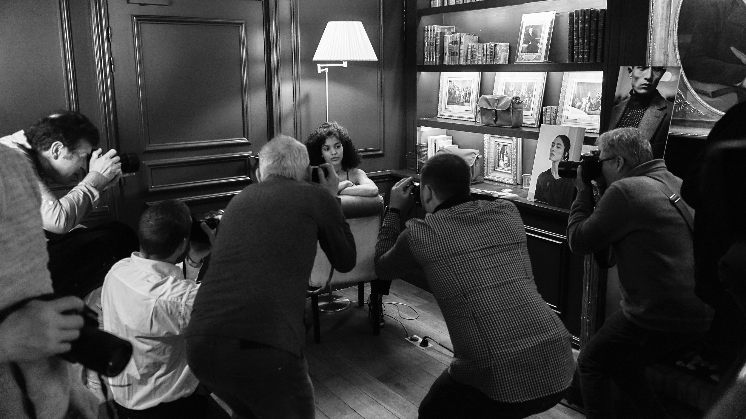 « La séance photo… » Hôtel de Sèze // Bordeaux // France. Mars 2018 ©Thierry Lothon 2018 - Leica SL