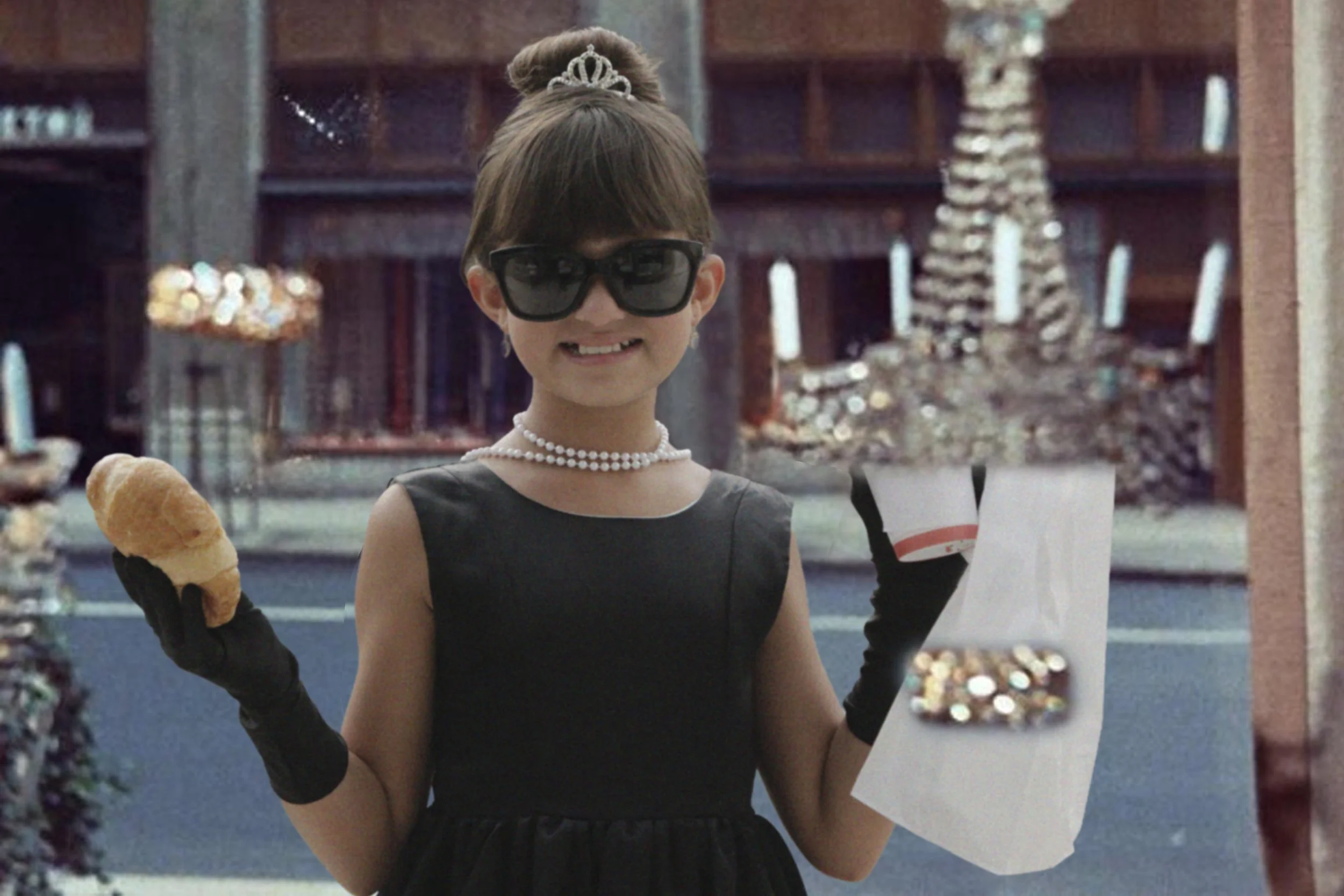 _S5A3222 Daphne in Window.jpg