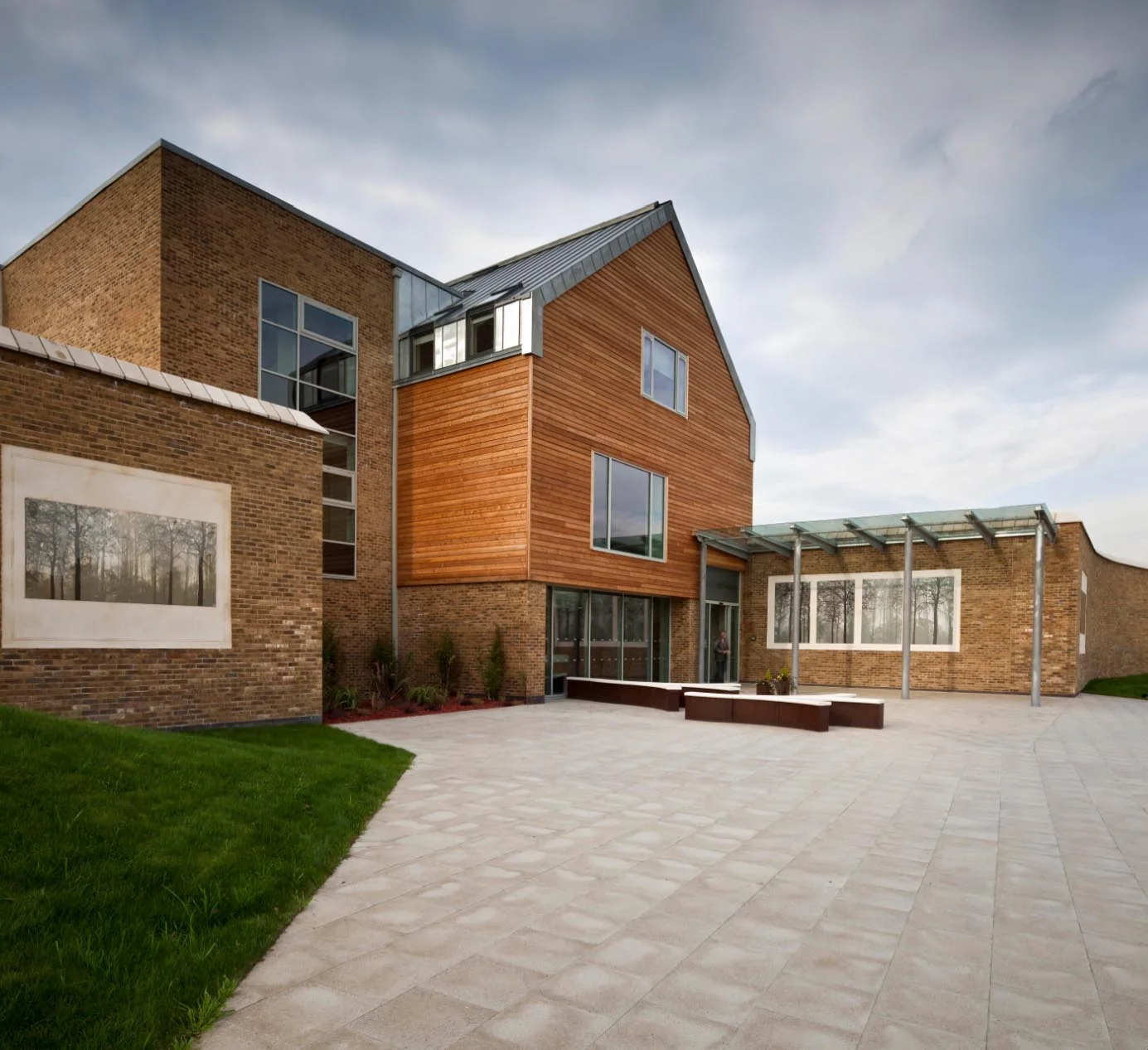 Brockfield House — Jacqueline Seifert