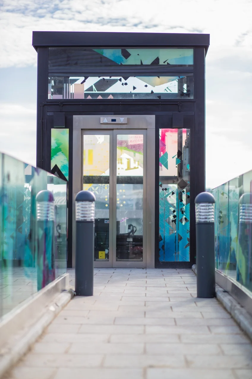 lift brighton station jac seifert graphics 14.jpg