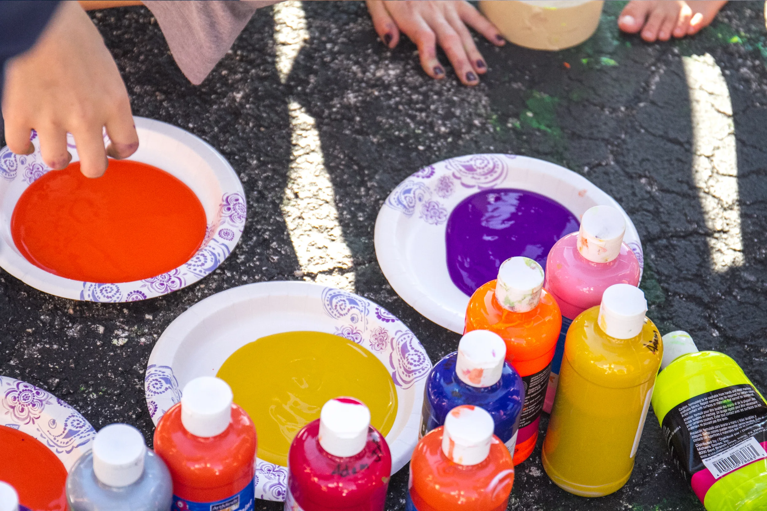 COLOR2.jpg