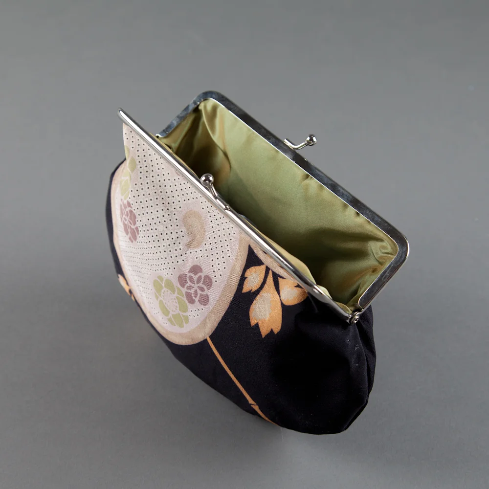 SOLD! - kimono silk 03, green lining (inside)