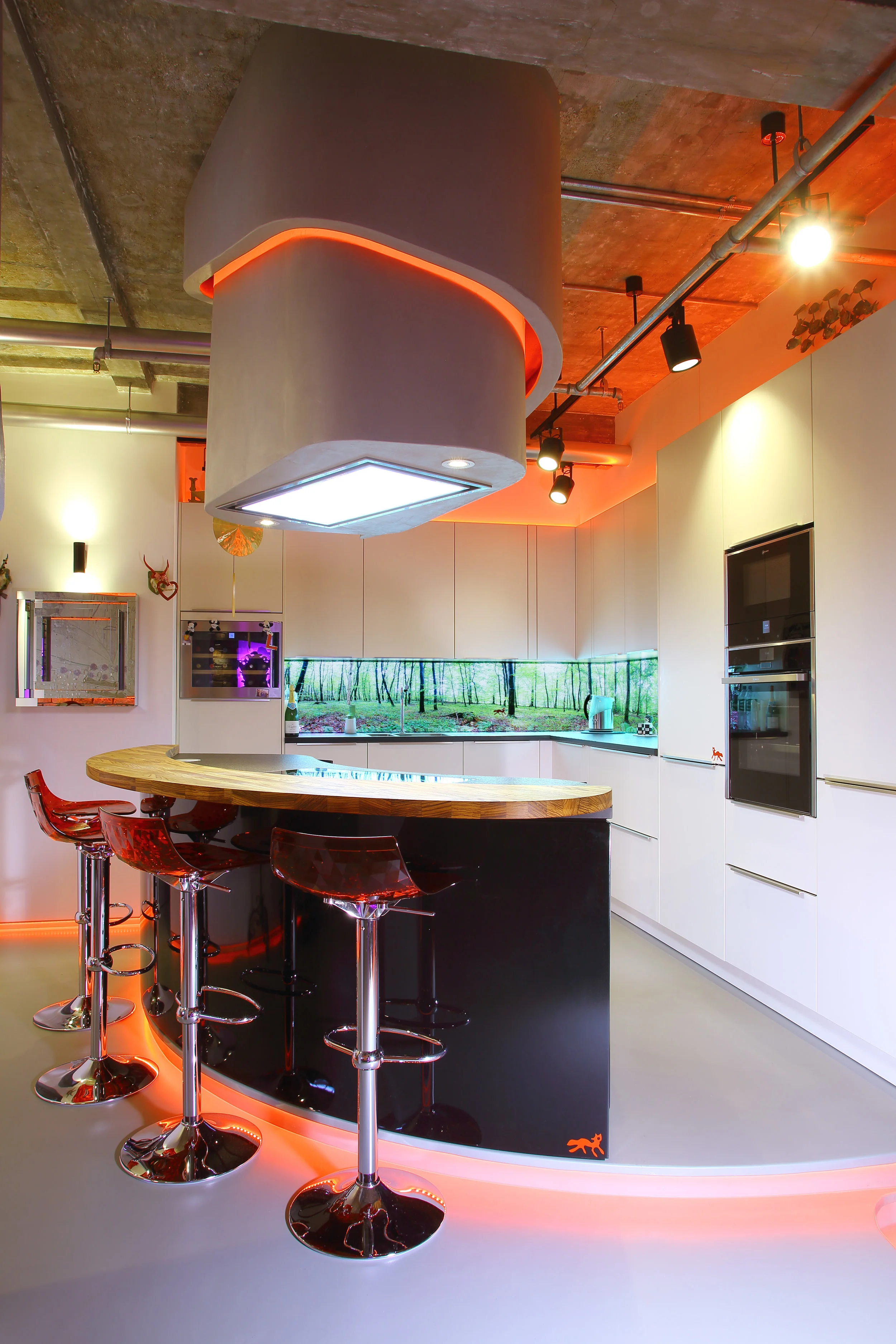 Contemporary Kitchen