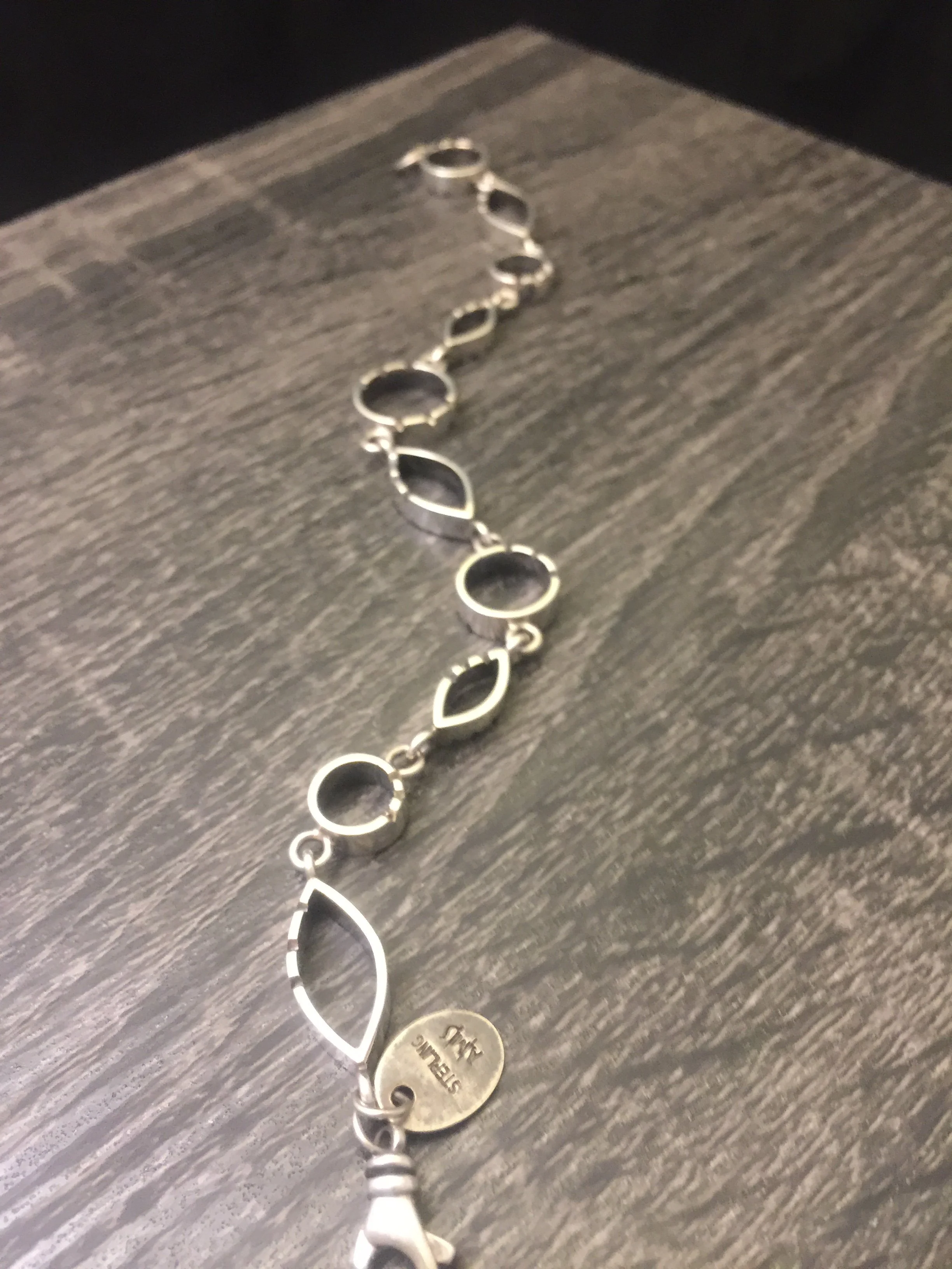 link AMS bracelet sterling circle marquise with notches 1.JPG