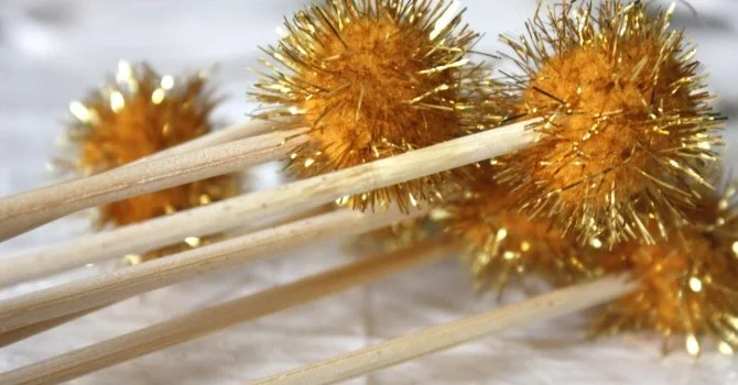 DIY New Years Eve Drink Sparklers