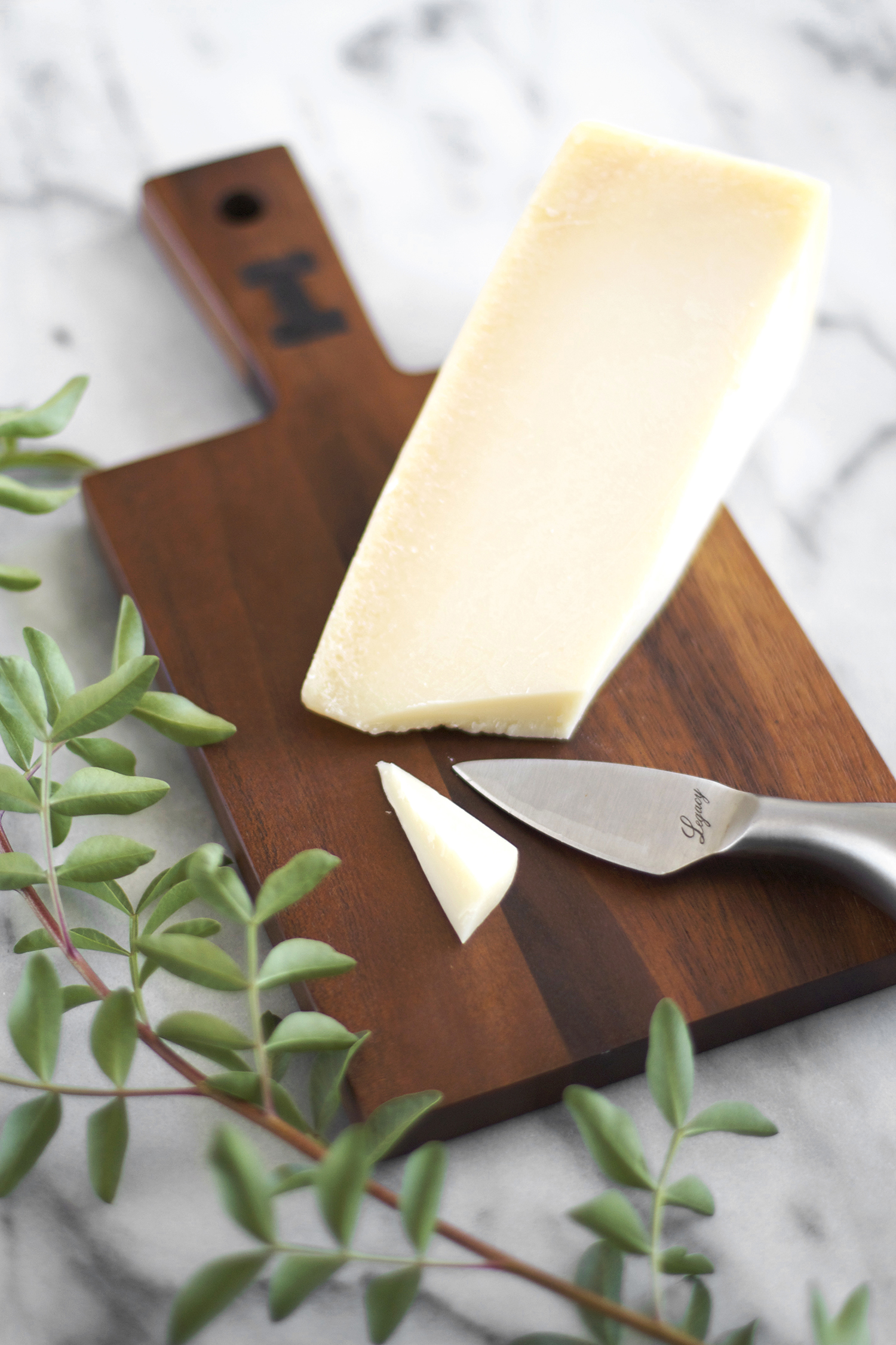 DIY Personalized Cheese Board