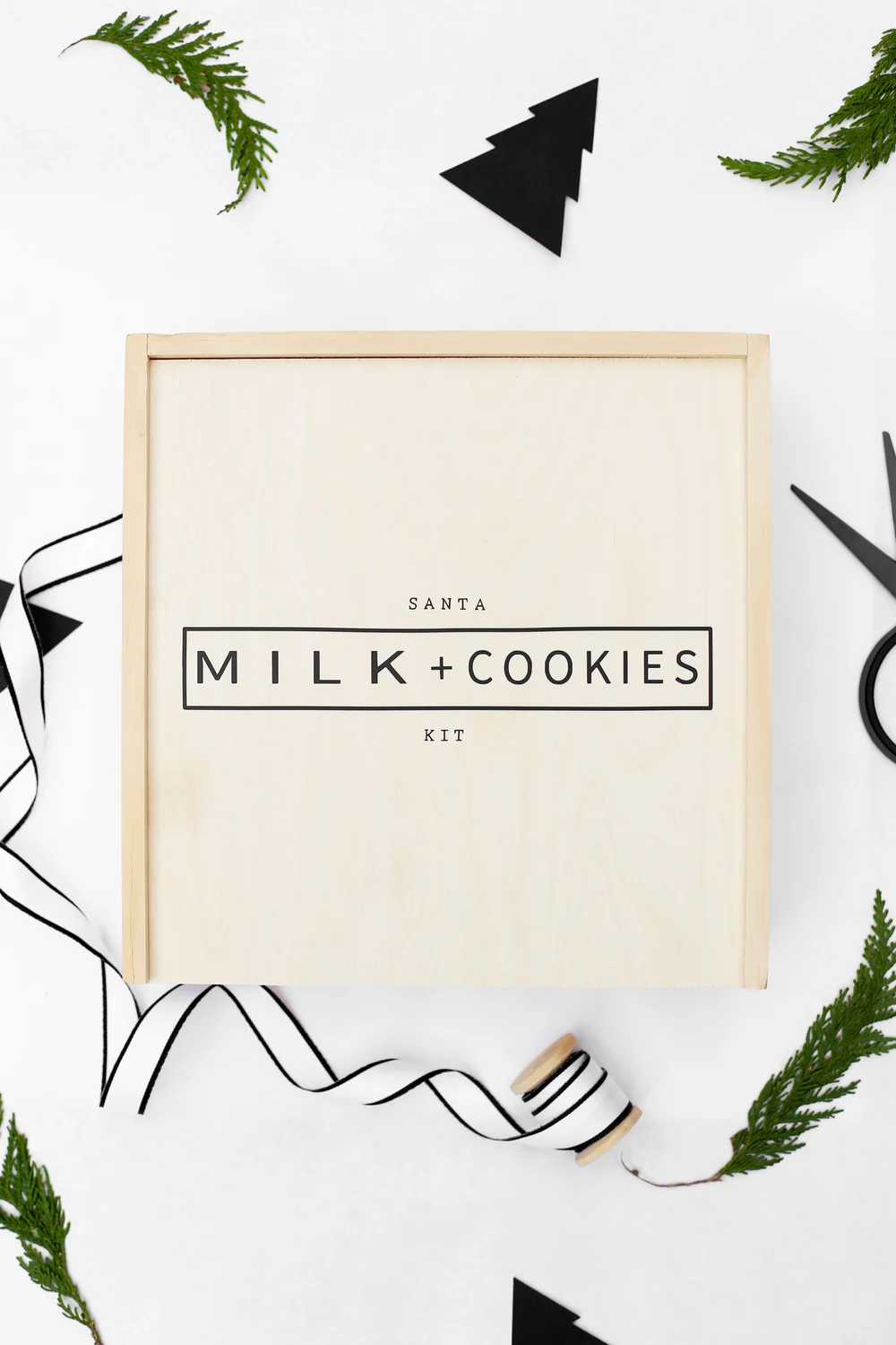 Milk Cookies For Santa Christmas Photo Session Baby Christmas Photos Christmas Baby Pictures Baby Christmas Photography