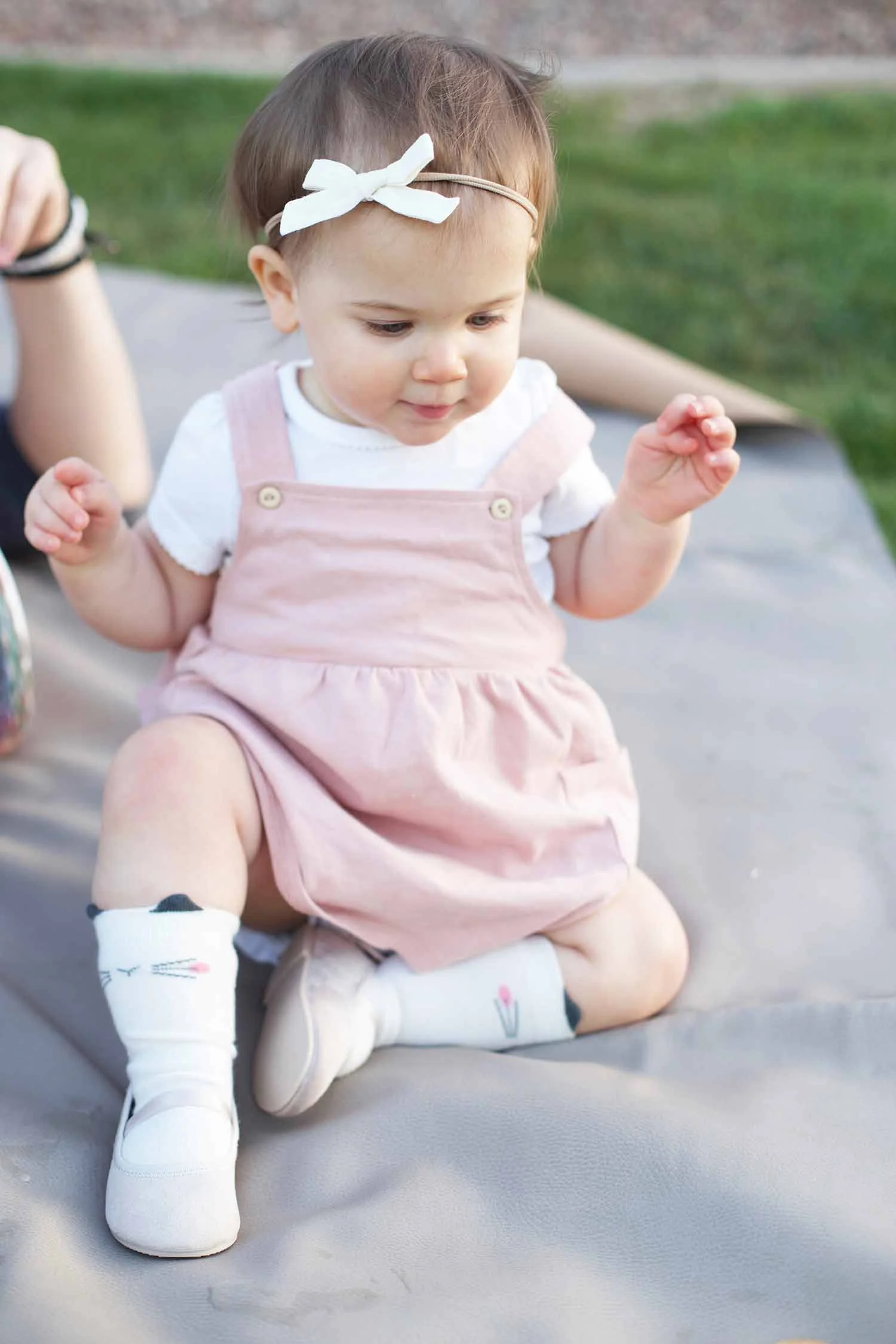 girl spring outfit