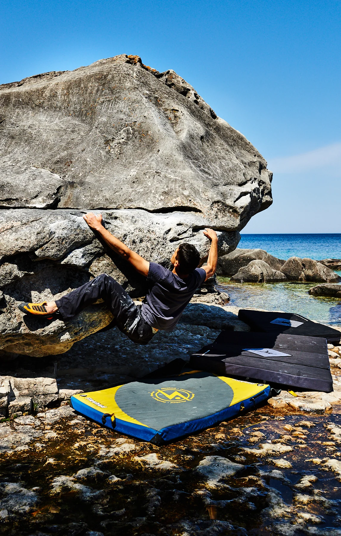 Lakeside Boulder