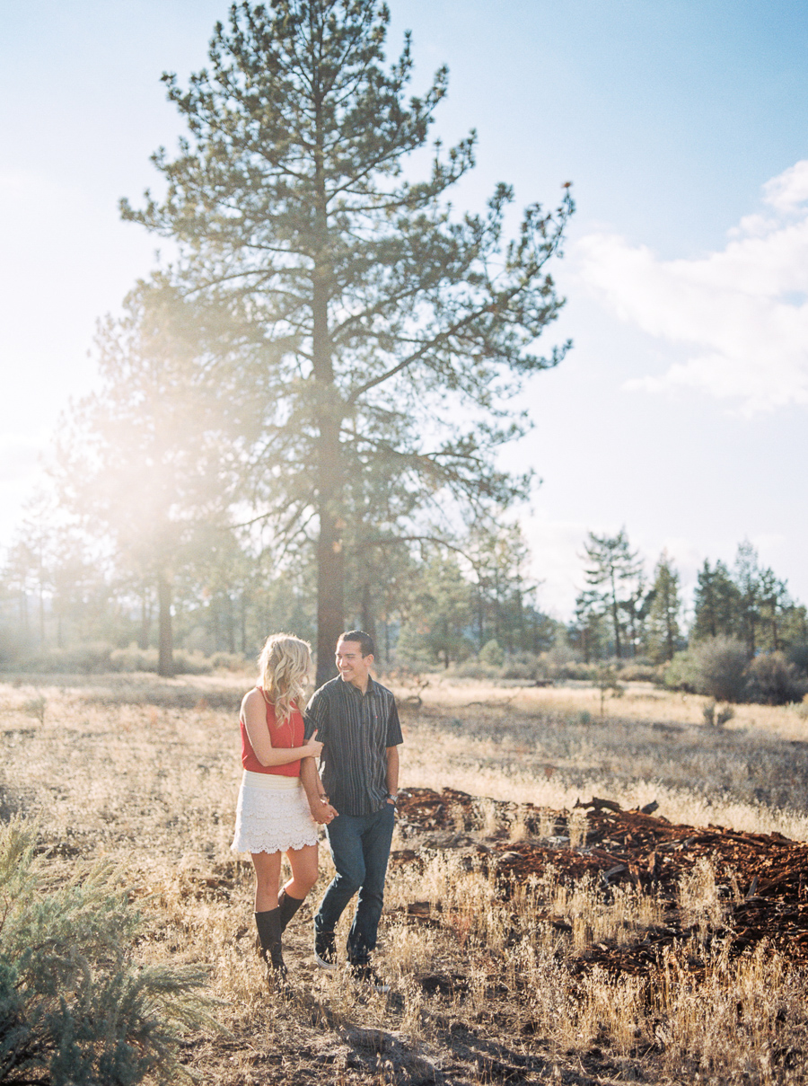 aaron-megan-engagement-mike-thezier-photography-01.jpg