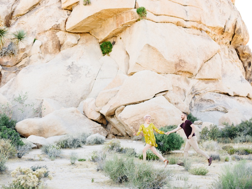 joshua-tree-engagement-photography_0003.jpg