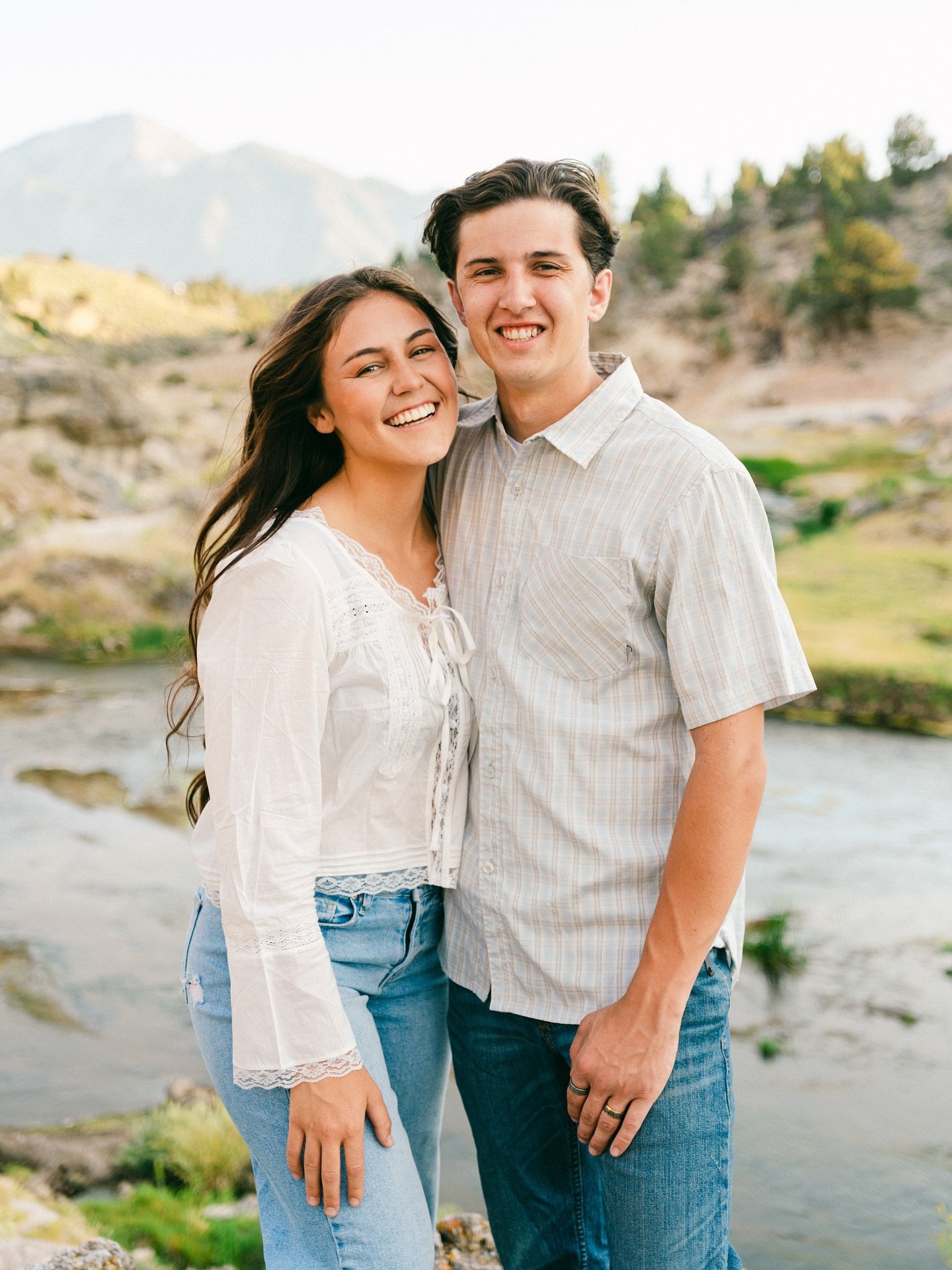 Sessions in spots like Mammoth are a reminder of why I love photography. It doesn&rsquo;t get much better than this.

#MammothLakes #MammothLakesEngagement #EasternSierraLove #CaliforniaEngagement #MountainEngagementSession #AdventureCouples #Couples