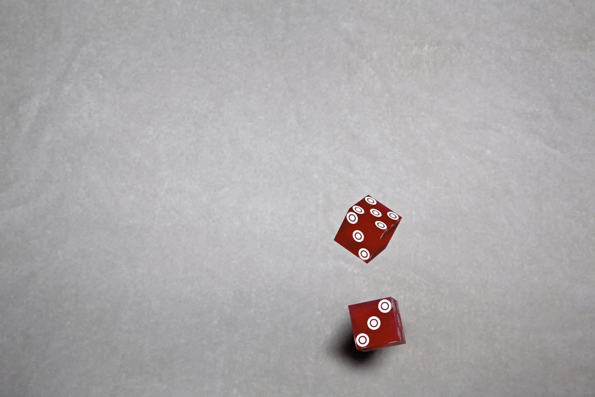 Geoffrey-Ellis-Dice-Toss-2000px.jpg