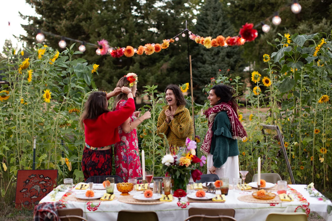 Backyard Flower Power Birthday_Olivia Ashton Photography-1-3.jpg