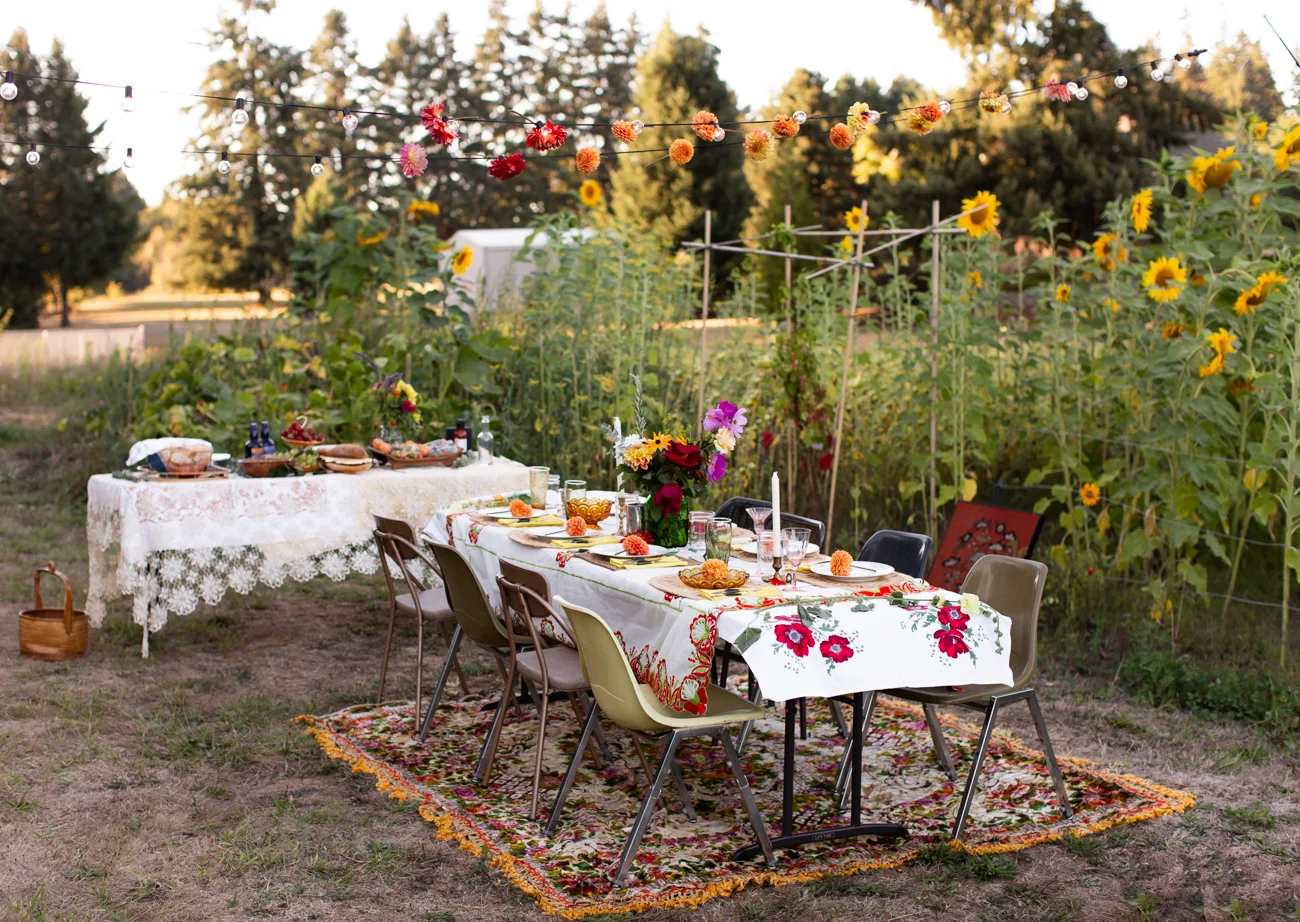 Backyard Flower Power Birthday_Olivia Ashton Photography-1-17.jpg