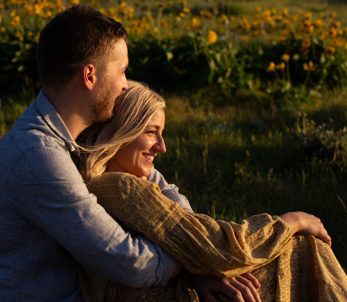 Emily+Daniel_Oregon_Engagement_Session-2.jpg