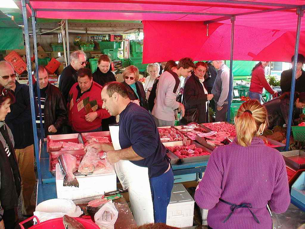 Marsaxlokk fish market.jpg