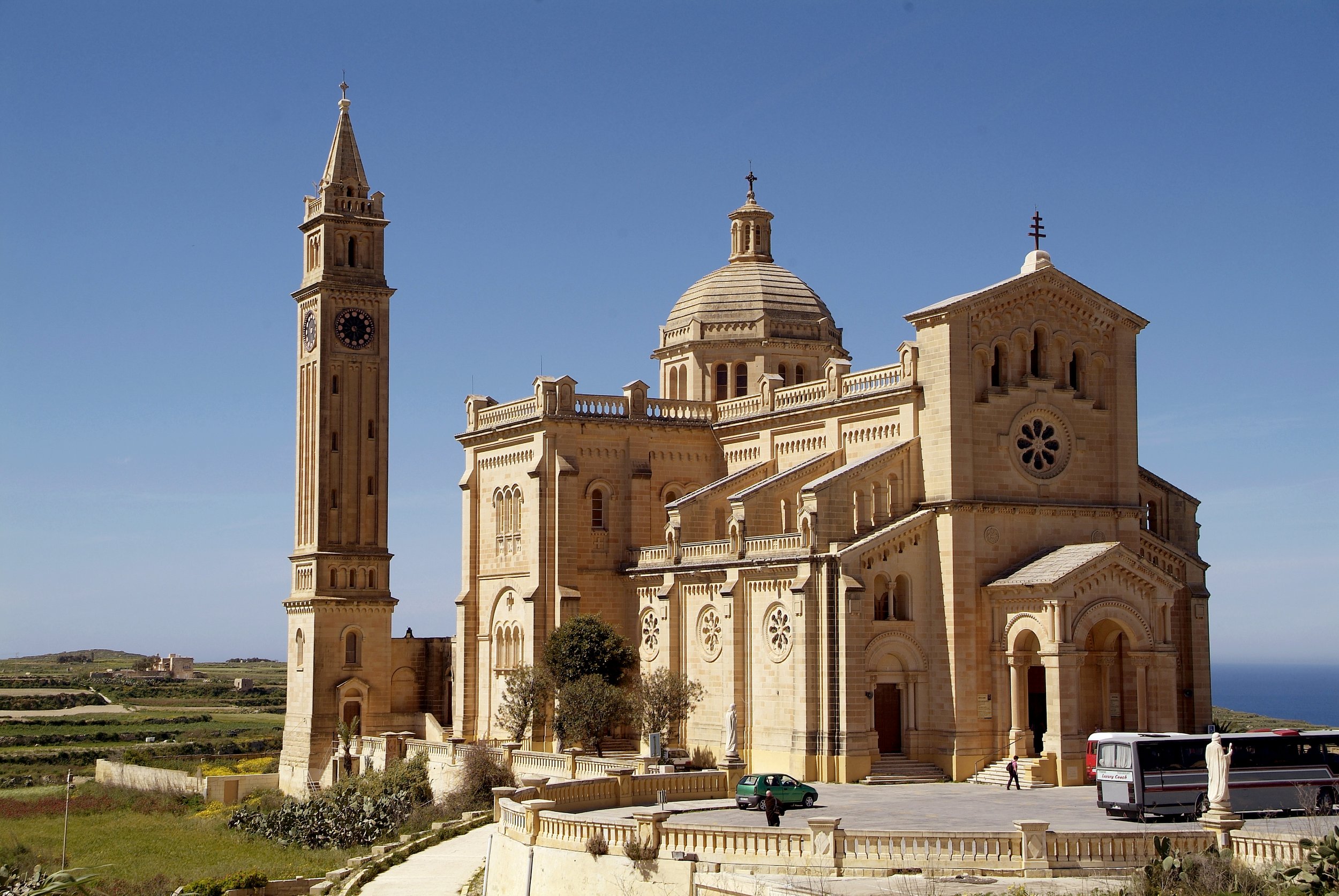 Ta Pinu - Gozo Church (4).JPG