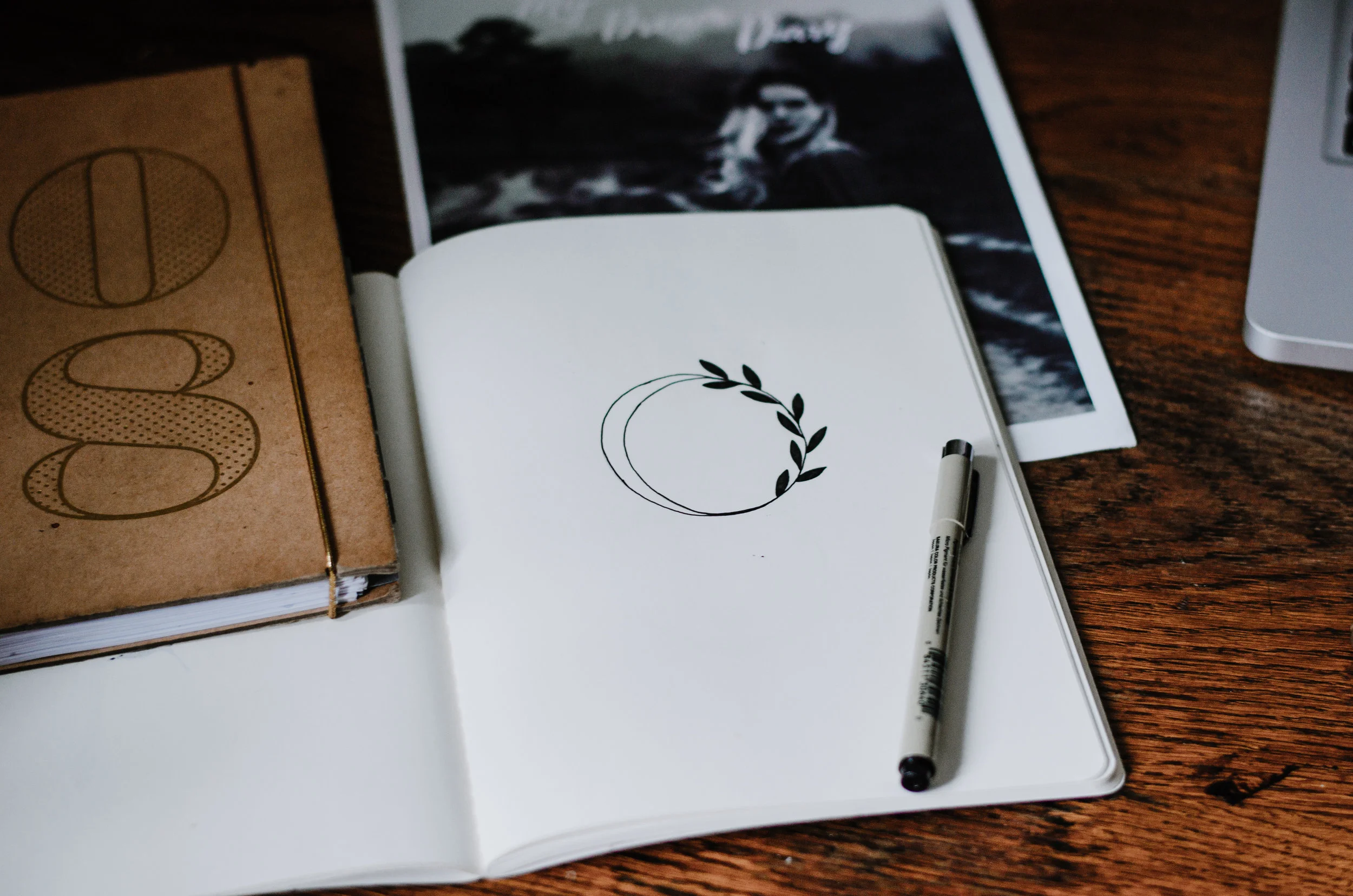 Working Creative Business Owner - Aiste Saulyte Photography-3.jpg