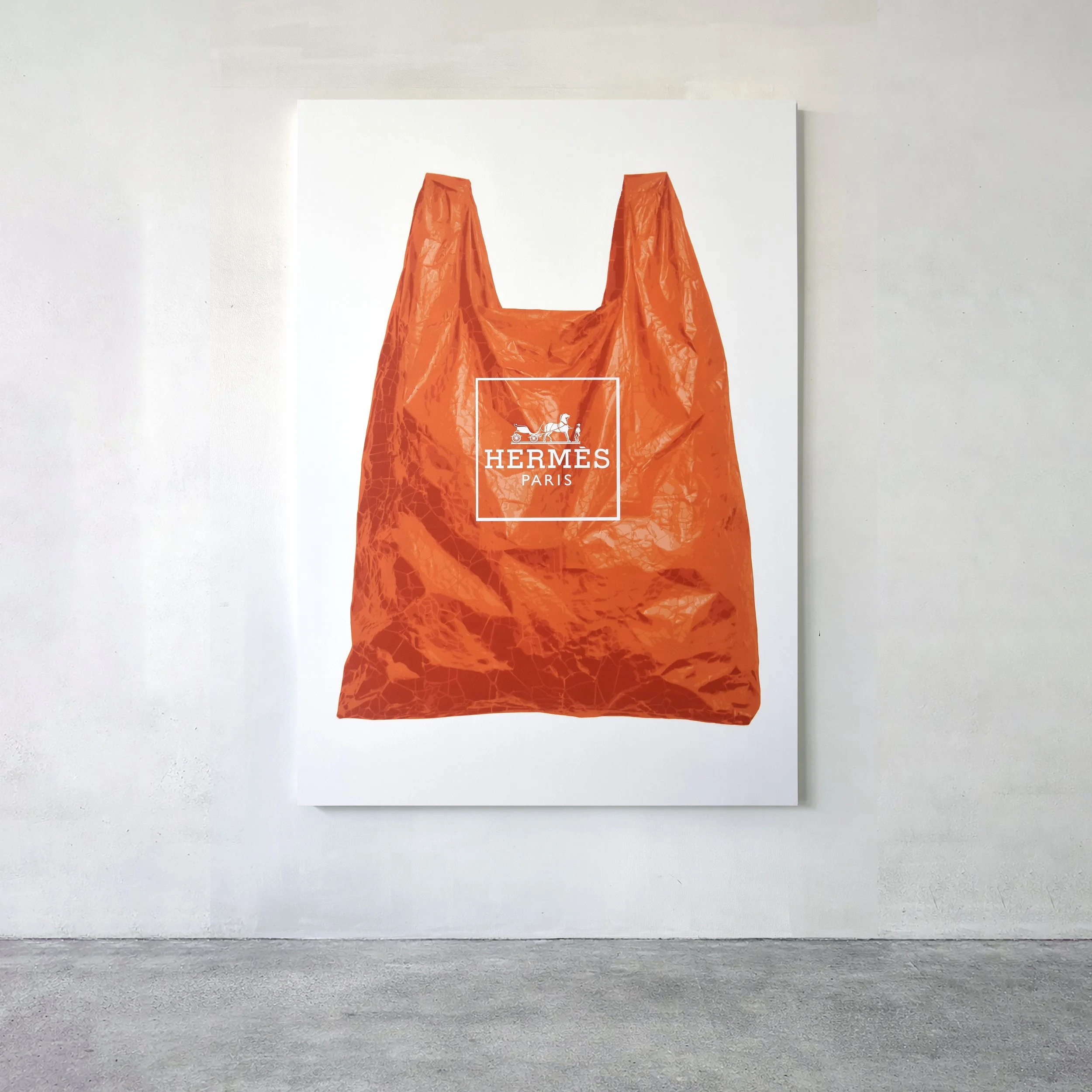 Premium Plastic (White)_Studio.jpg