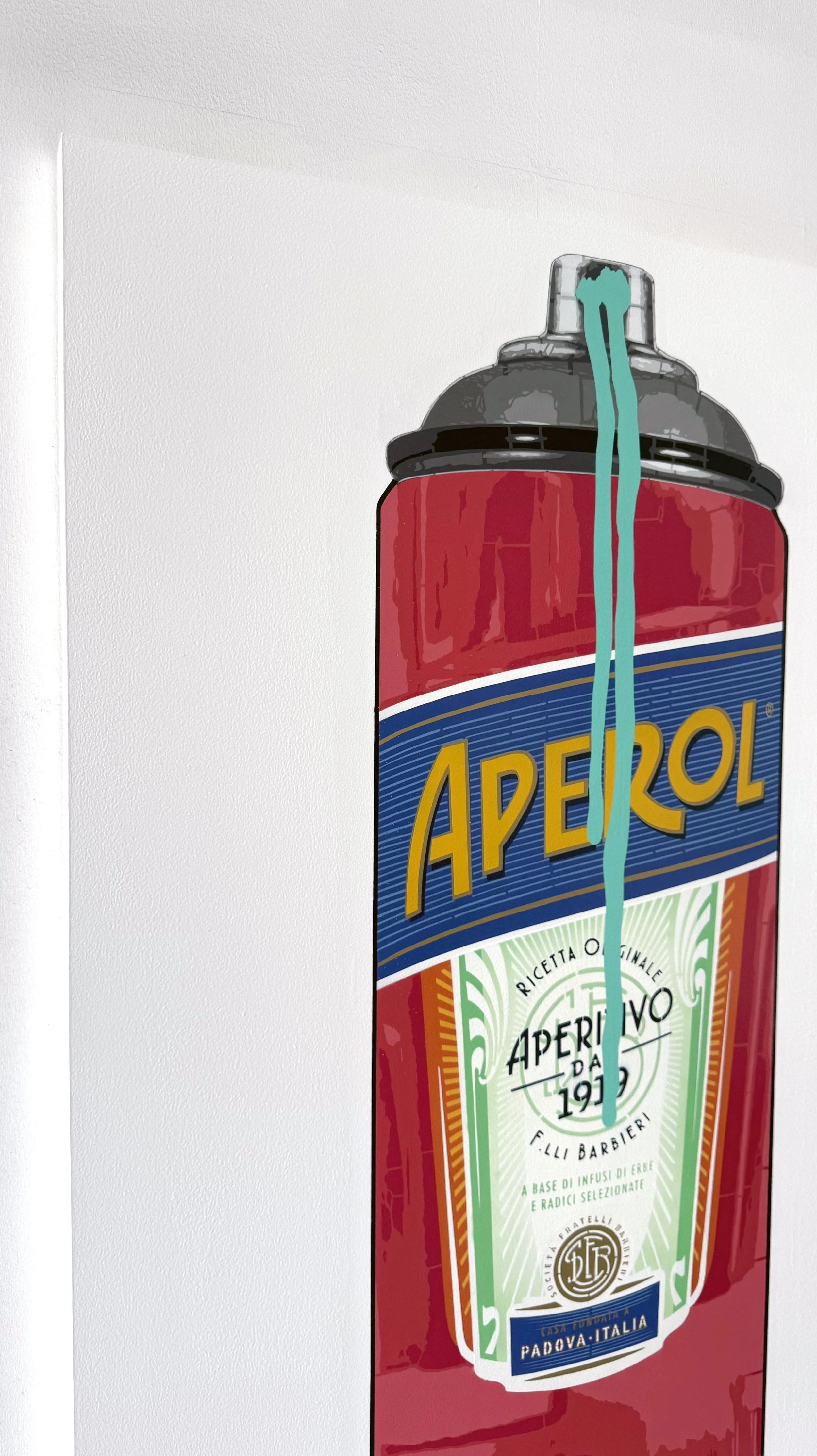 Aperol 2026 (UFO Drip)_Wall3.jpg