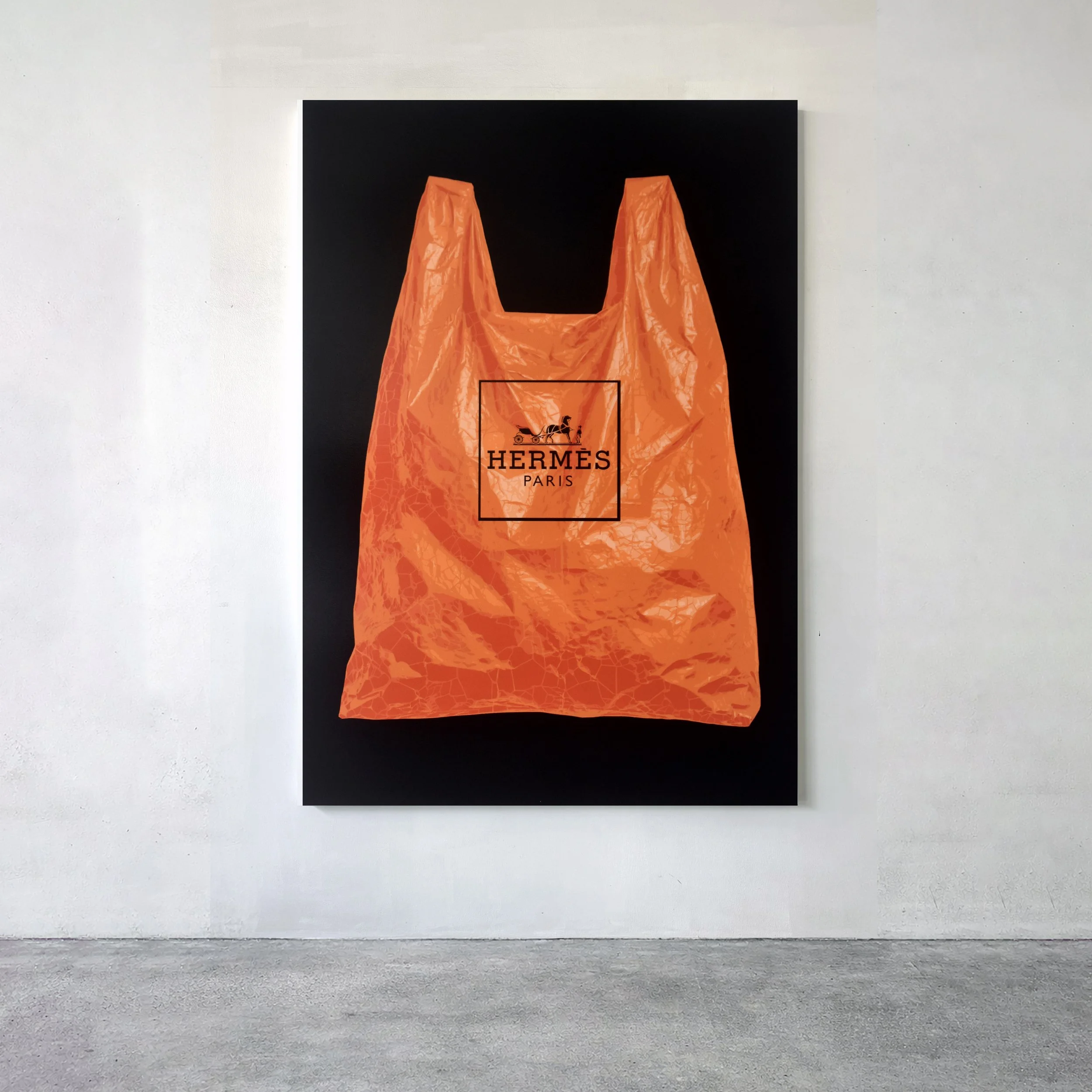 Premium Plastic (Black)_Studio.jpg