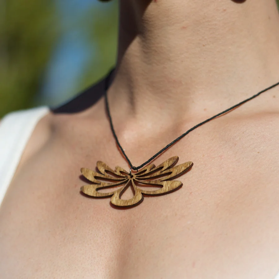 Small Warped Ovals Necklace