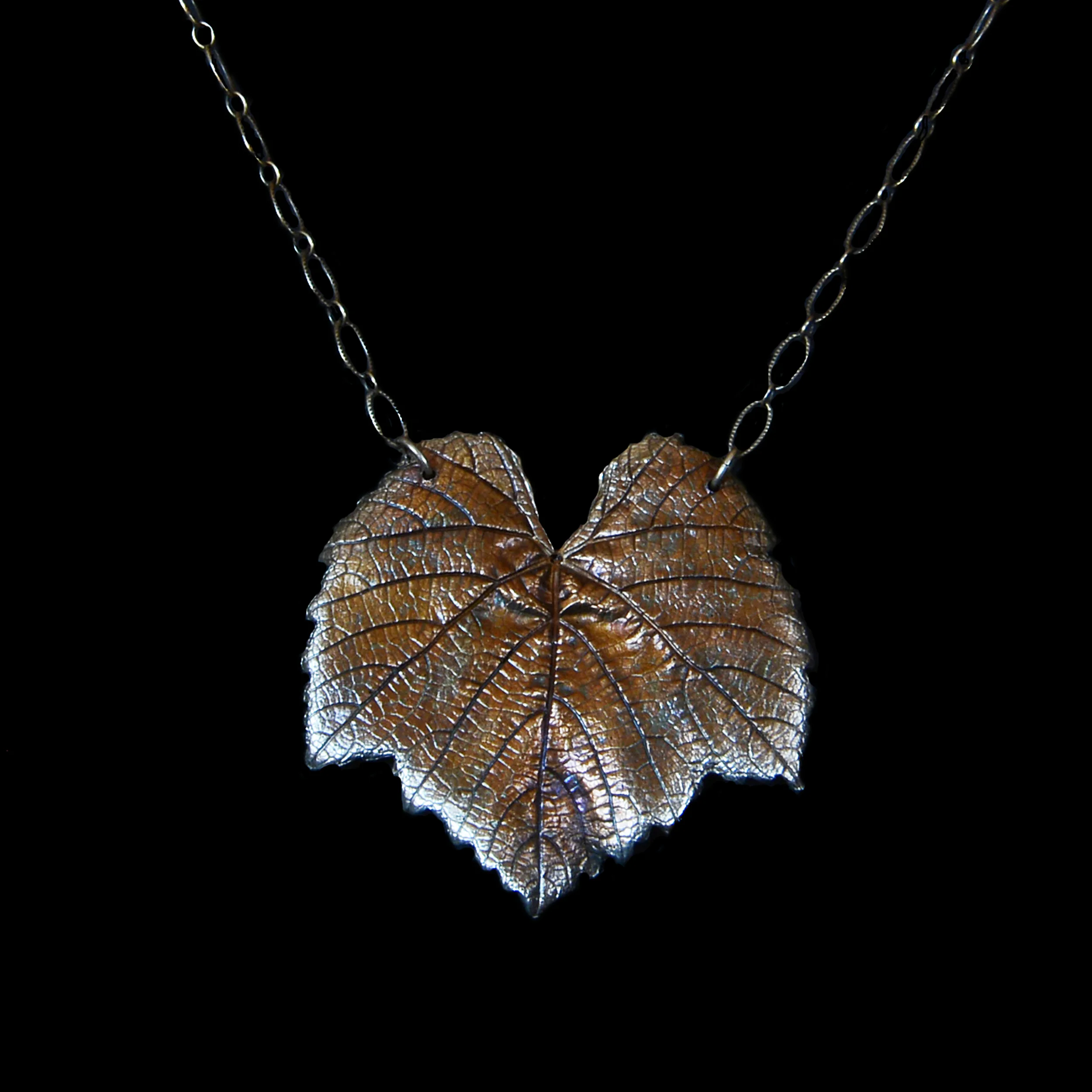 harvest-grape-leaf-necklace-michelle-hoting-web.jpg