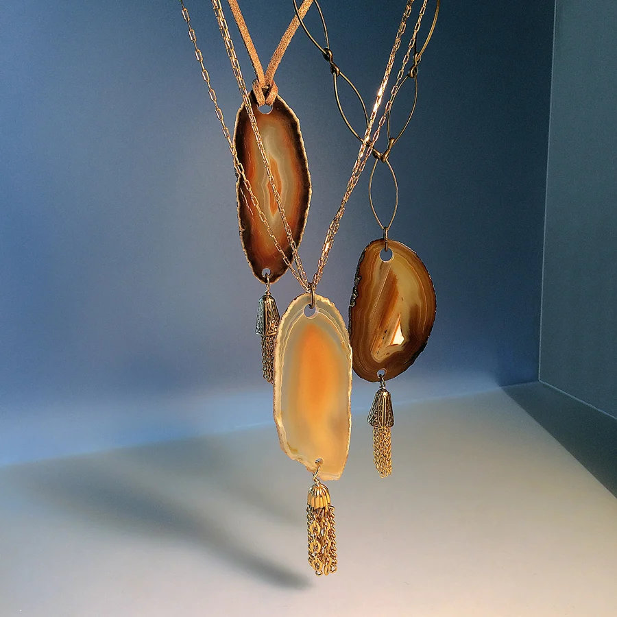 michelle-hoting-agate-tassel-necklace-web.jpg